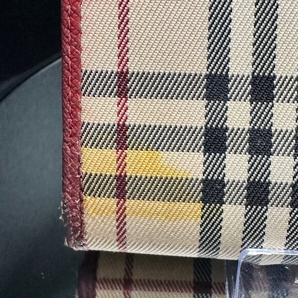 Burberry Plaid Nova Check Lock Wallet - GUC - Picture 11 of 12